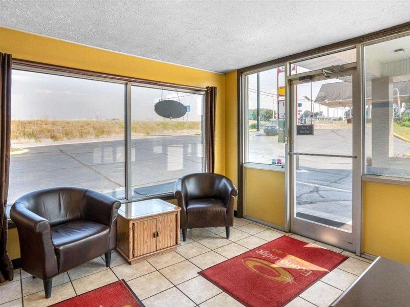 Econo Lodge Near Missouri University Of Science And Technology Rolla Exterior foto
